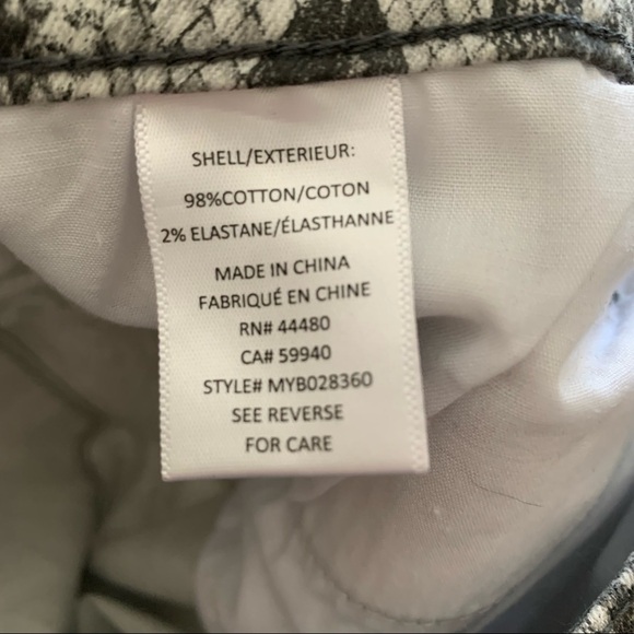 Tinseltown Snake Print Skinny Ankle Jeans NEW - Picture 7 of 8